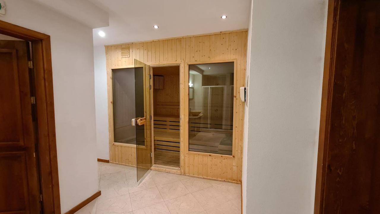 Apartmanica Double Room Apartment 101-12, Big Terrace, St Ivan Rilski 4 Star Spa Resort, Bansko Exteriör bild